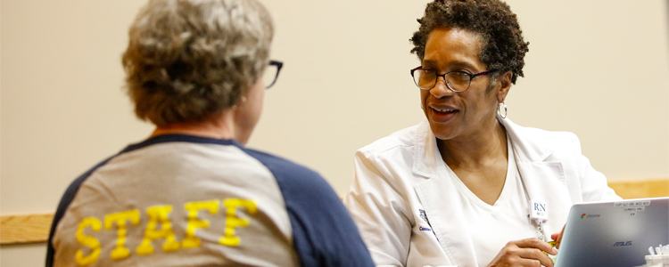 Two clinicians in discussion
